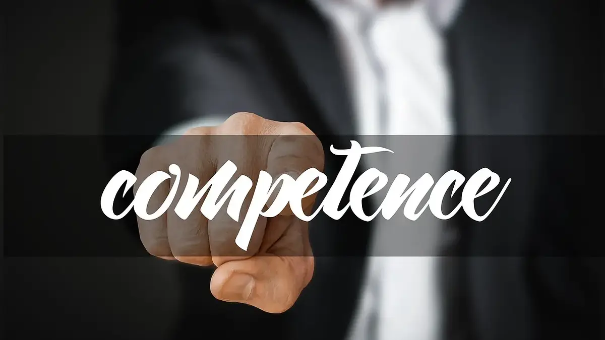 Idealny strój na rozmowę kwalifikacyjną – poradnik 2025