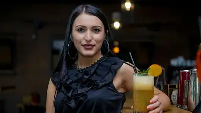 Zdrowy koktajl bananowo-jabłkowy – prosty przepis i korzyści