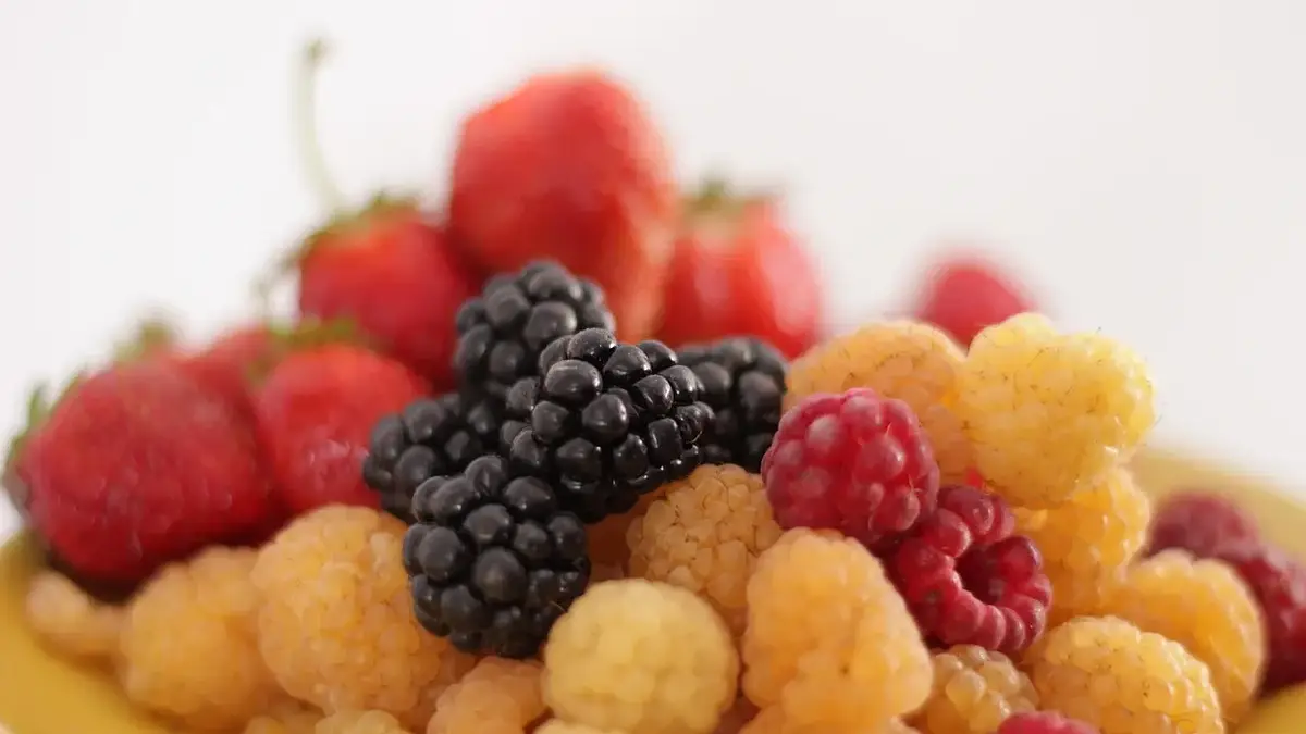 Witaminy na trądzik – skuteczna suplementacja i pielęgnacja