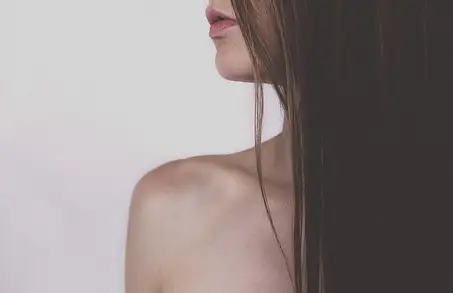 Jak olejować włosy — najczęstsze błędy i skuteczne techniki 